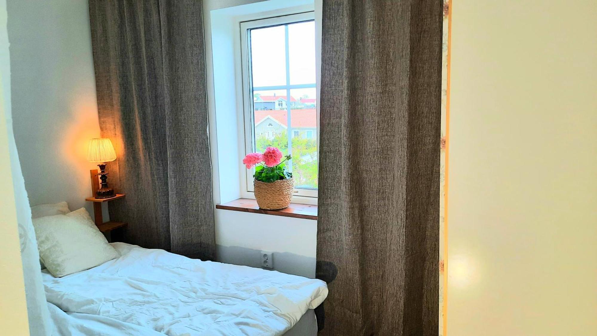 Boende - Stuga Naera Naturen, 3 Km Till Motala Centrum, Elbilsladdning Finns Pa Tomten - Privat Vaerd 外观 照片